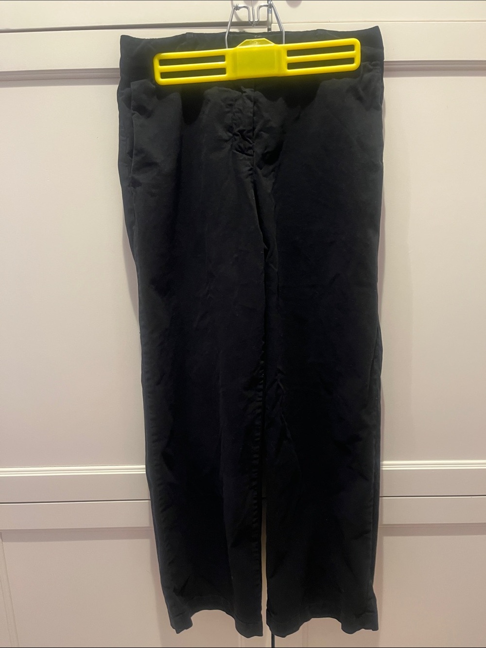 Nili Lotan Black Straight-Leg Women's Pants size 4